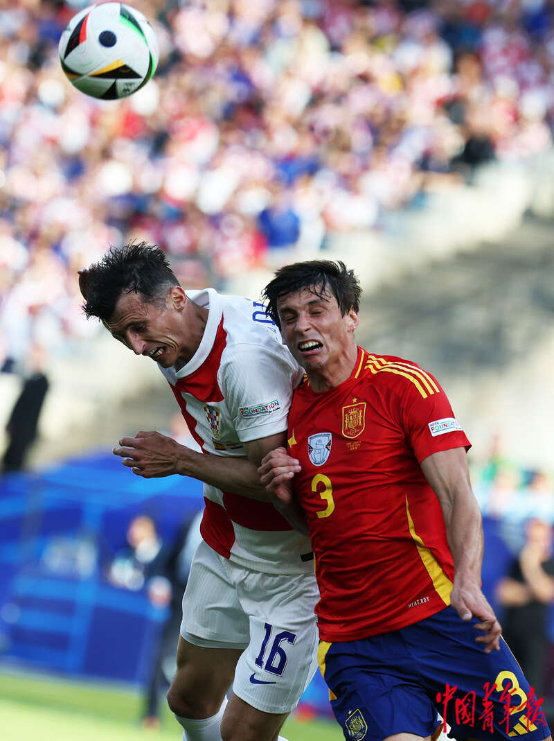 西班牙在对阵克罗地亚的比赛中获胜 西班牙在对阵克罗地亚的比赛中获胜