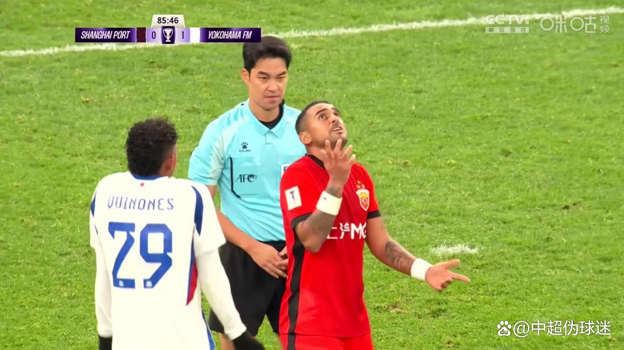 上港不敌对手,淘汰赛前途曲折 上港不敌对手,淘汰赛前途曲折