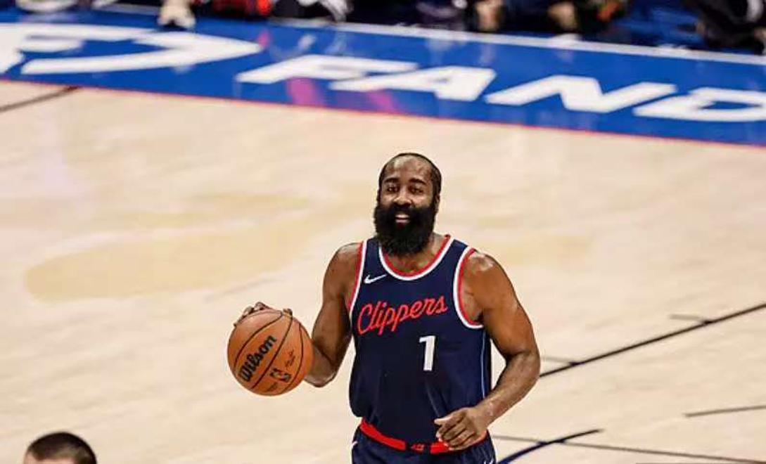 老鹰惊艳全场,狂砍50分助攻爆棚,快船逆转取胜!的简单介绍 老鹰惊艳全场,狂砍50分助攻爆棚,快船逆转取胜!的简单介绍