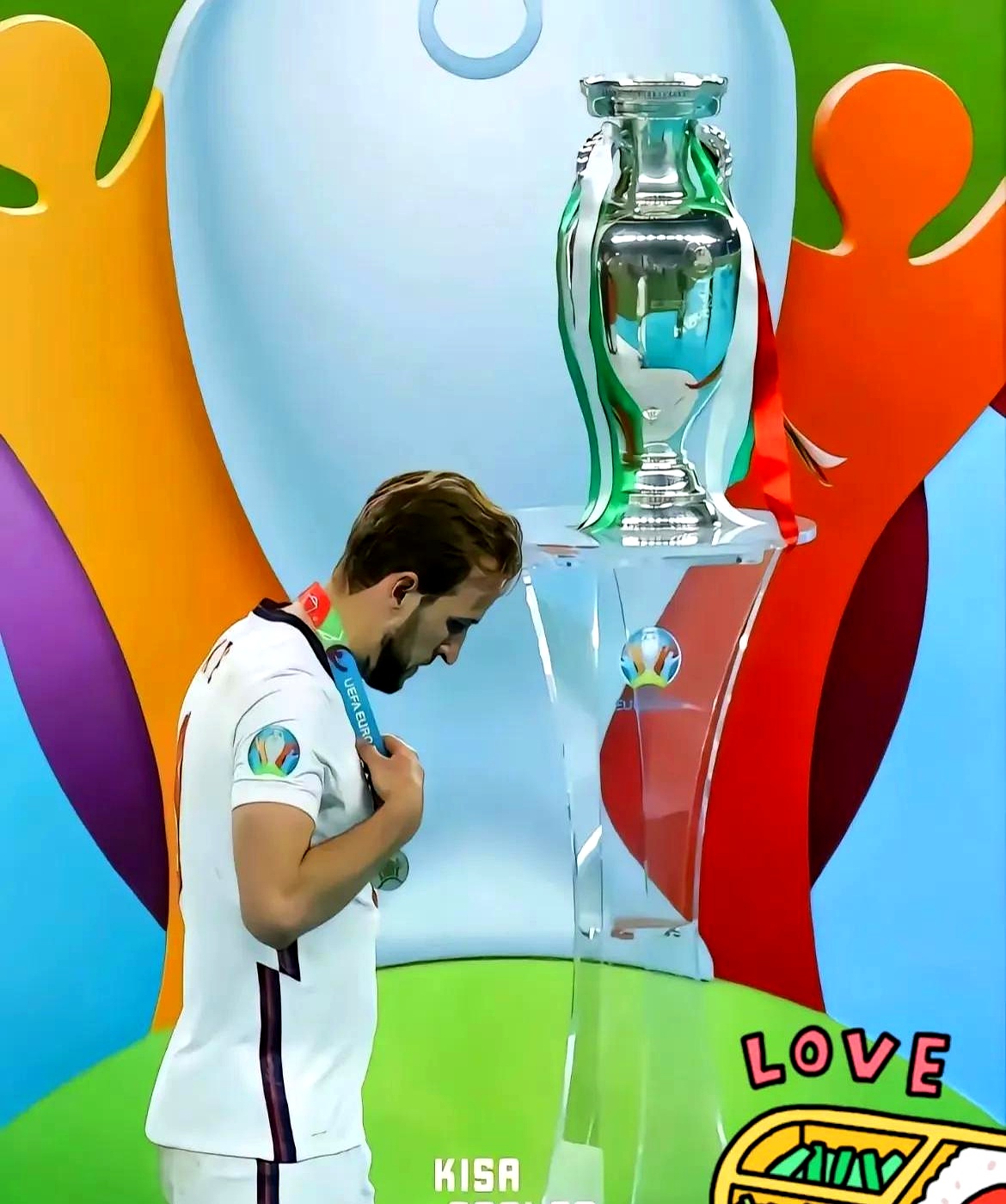 包含凯恩在利物浦比赛中惊险取胜,战术调整引发热议!的词条 包含凯恩在利物浦比赛中惊险取胜,战术调整引发热议!的词条