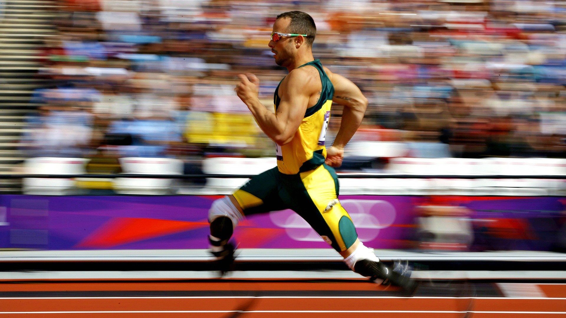 西亚卡姆意外战胜皇家马德里,反败为胜引爆全场!观众掌声雷动